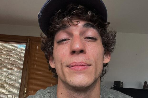 El actor de "Élite" y "La casa de papel" confirmó la noticia junto a su novia Celia Pedraza a mediados del 2023 (Foto: Miguel Herrán / Instagram)
