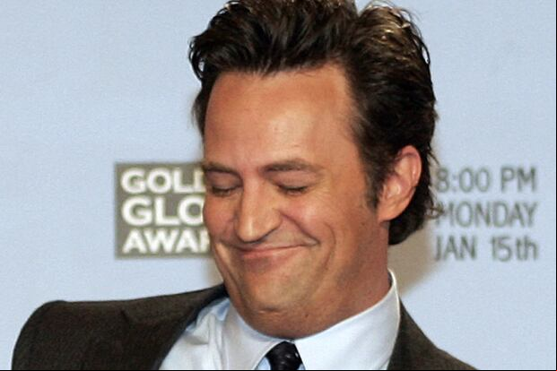 Matthew Perry tuvo una emotiva despedida rodeada de familiares y amigos en el Forest Lawn Memorial Park (Foto: AFP)