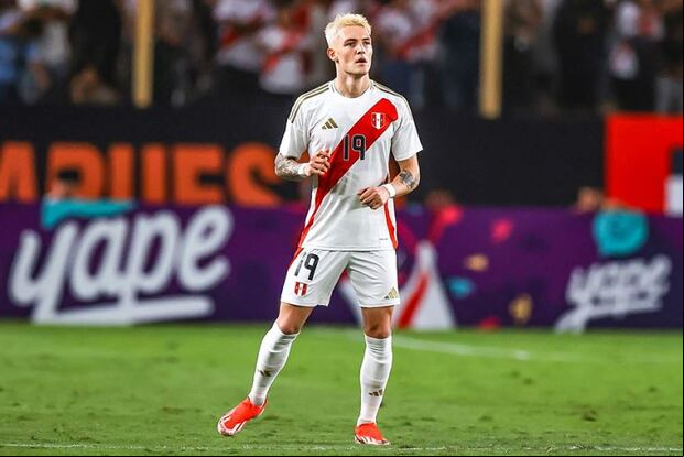 Oliver Sonne debutó en las Eliminatorias 2026 ante Ecuador. (Foto: Getty Images)
