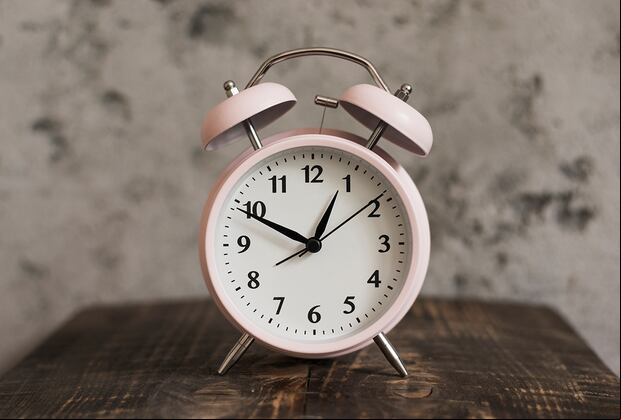 Conoce todo sobre el inicio del horario de verano en el 2025. (Foto: Freepik)