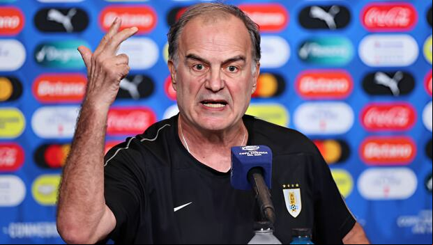 Marcelo Bielsa también dirigió a las selecciones de Argentina y Chile. (Foto: Getty Images)