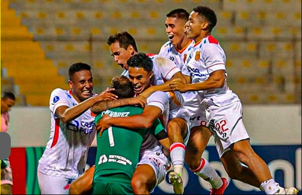 Así celebraron los jugadores de Atlético Grau la clasificación a fase de grupos de la Sudamericana.