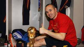 Iniesta se retira del fútbol: ¿cuándo anunciará su adiós y qué planes tiene para el futuro?