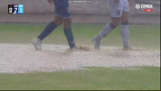 ¡Torrencial en Sullana y gol en el charco! Pérez puso el 3-1 de Alianza Atlético vs. Binacional