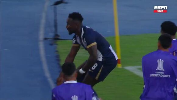 Gol de Eryc Castillo para el 2-0 de Alianza Lima vs. Iquique por la Copa Libertadores 2025 (Video: @SC_ESPN)