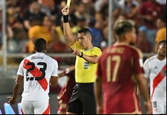 ¡Habló el árbitro chileno! Cristian Garay dio su versión de la mano de Reyna y el penal de Zambrano