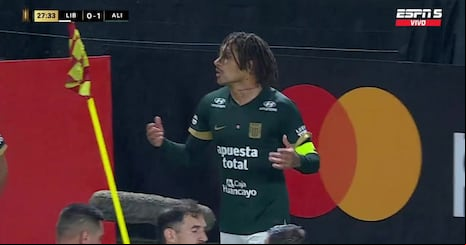 ¡'Depredador’ en el área! Gol de Paolo Guerrero para el 1-0 de Alianza Lima vs. Libertad