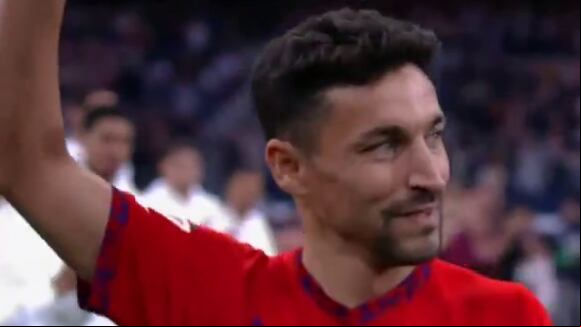 El pasillo que le hicieron a Jesús Navas antes del Real Madrid vs Sevilla. (LaLiga)