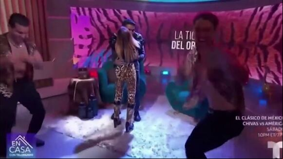 TROME - Tigresa del Oriente tuvo aparatosa caída con conductor de Telemundo: “Pal’ piso nos fuimos”
