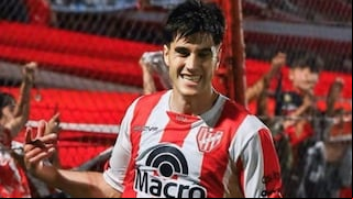 Se suma al ‘Dominó': Melgar anunció el fichaje del argentino Gregorio Rodríguez