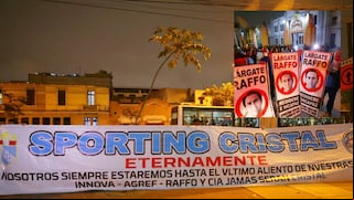 ¡Llegaron a la Prefectura! El reclamo de los hinchas de Cristal hacia Joel Raffo tras su detención