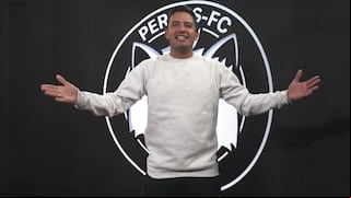 ¡Es oficial! Reimond Manco es nuevo jugador de Persas FC y disputará la Kings League
