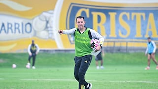 Guillermo Farré sobre la reserva de Sporting Cristal: “Hay mucho talento, pero falta tiempo de rodaje”