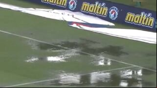 Lluvia, charcos y nuevos problemas para el Venezuela vs. Argentina: así luce el césped en la previa