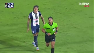 ¡Vieron la roja! Paolo Guerrero y Carlos Zambrano expulsados en Alianza Lima vs. Cienciano