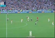 Miguel Trauco brilla en Brasil: la gran jugada ante el líder Botafogo y el alto puntaje que le dieron