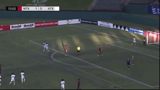 Dejó tirando cintura al arquero: golazo de ‘9’ de Sebastien Pineau para el Austin FC