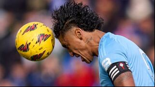 ¡Gran regreso! Renato Tapia ingresó y casi anota el gol del triunfo del Celta sobre el Rayo