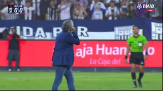 ¡Se metió a la cancha! Néstor Gorosito fue expulsado en derrota de Alianza Lima ante Cienciano