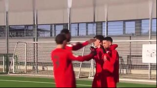 En gran momento: Felipe Chávez anotó un gol y repartió cinco asistencias con Bayern Múnich Sub 19