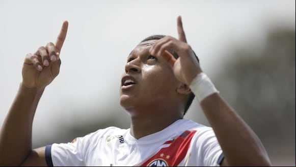 Gol de Fernando Pacheco para el 2-0 de Municipal sobre Sport Boys. (Video: GOLPERU)
