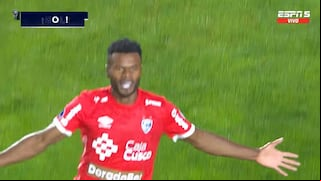 ¡Espectacular! Golazo de Jimmy Valoyes para el 2-1 de Cienciano vs. Caracas