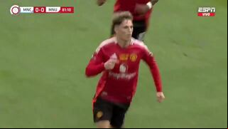 Bailó a toda la defensa del Man. City: el golazo de Garnacho en Wembley y el festejo a lo ‘CR7’