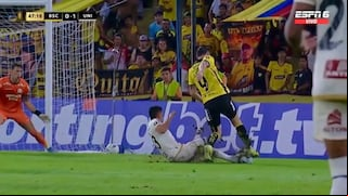 José Carvallo sobre César Inga tras triunfo de Universitario: “Si veías ese cierre en la Champions, decías Sergio Ramos”